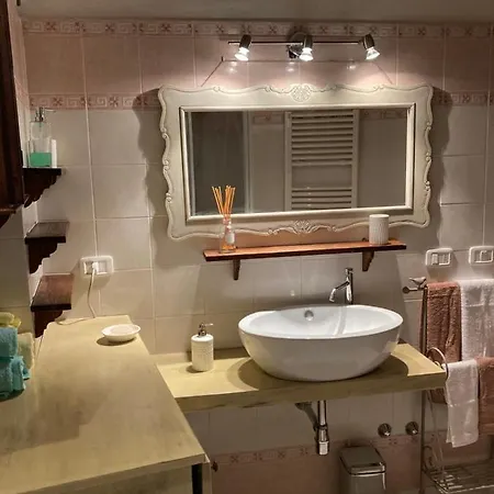 Antica Posta - A Post House Apartment *