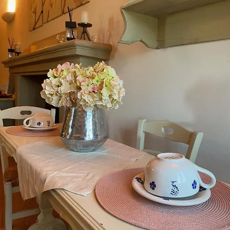 Antica Posta - A Post House Apartment *